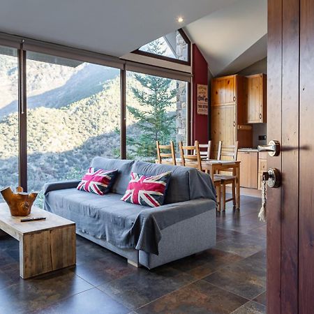 Duplex Renovado Con Vistas Impresionantes Apartment Sant Julia de Loria Luaran gambar